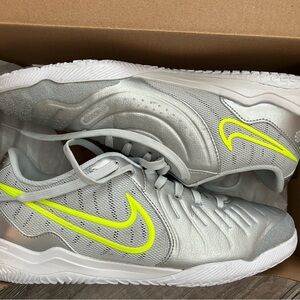 Nike Legend 10 Academy Indoor Shoes